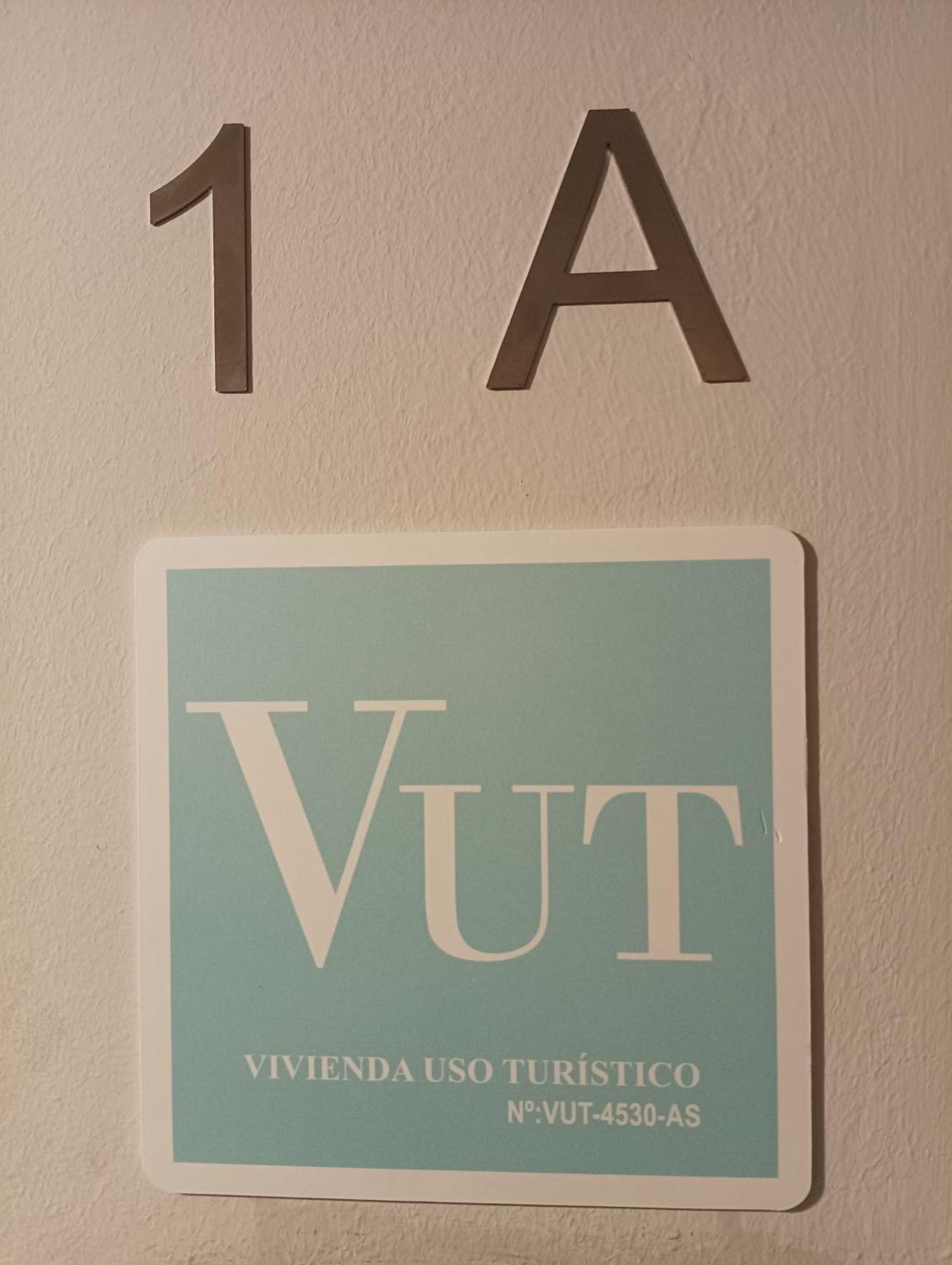 Centro-Gascona Con Terraza, Garaje Y Wifi Gratuito Apartman Oviedo Kültér fotó